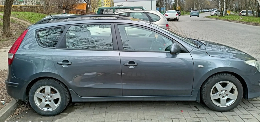 Hyundai I30 cena 19900 przebieg: 267000, rok produkcji 2011 z Wałbrzych małe 29